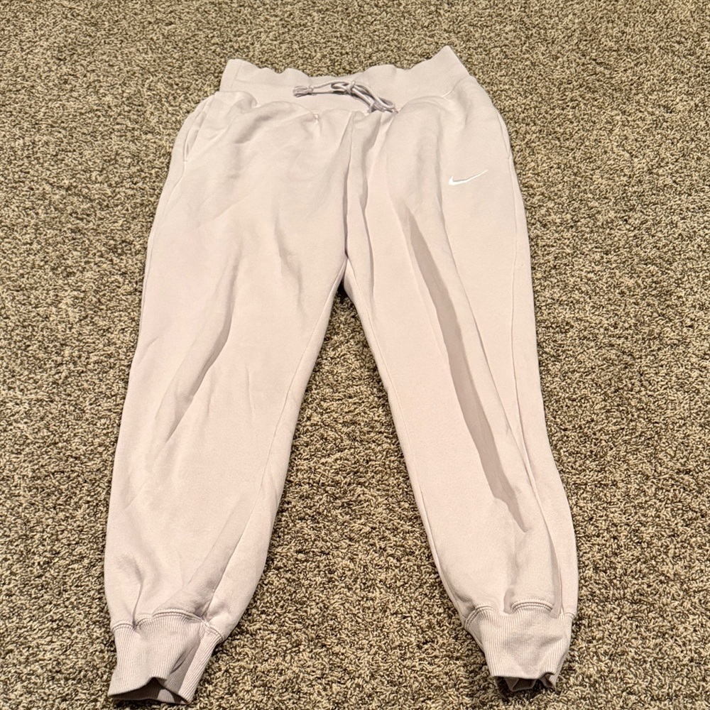 Nike Women S Pale Purple Jogger Sweatpants